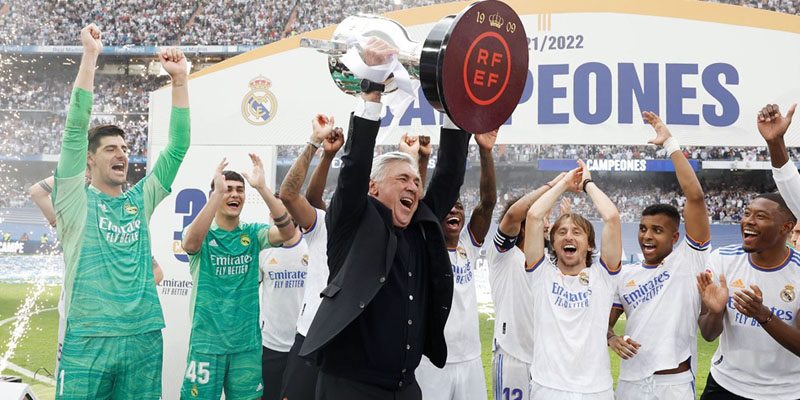 Kền kền trắng khả năng cao sẽ đăng quang La Liga
